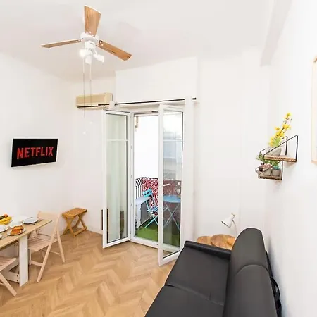 Апартаменты - - Superbe Avec Balcon - Centre - -